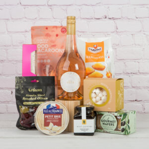 wine and cheese gift basket nz, Parisian gifts nz, French food gifts, Gourmet food gifts NZ, Wine Gift Hamper, Celebration Gifts NZ, Fast NZ Delivery